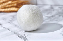 Load image into Gallery viewer, Wool Dryer Balls